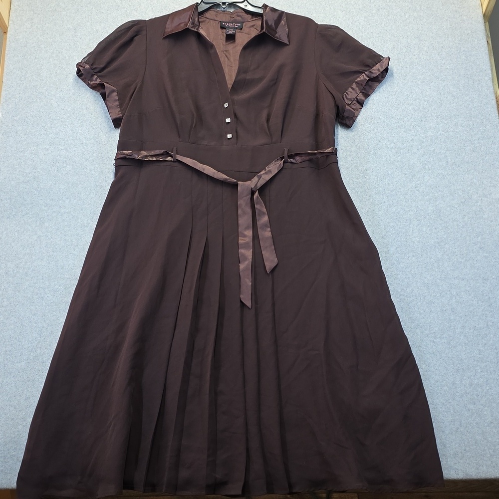 Signature by Robbie Bee brown classy dress size 20W